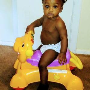 Meet your Posher, Shanetira